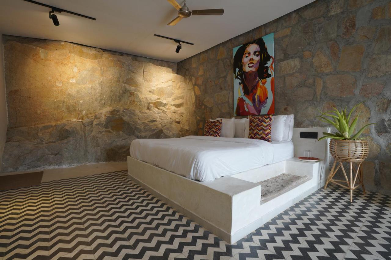 Parijat Private Pool Villa 1, 2 And 3 Bhk Udaipur Bagian luar foto